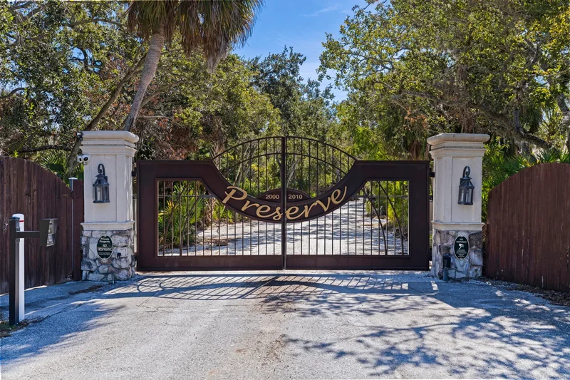 2000 Bayview Dr., Tierra Verde, FL 33715, St. Petersburg, Florida, United States. - Photo 14