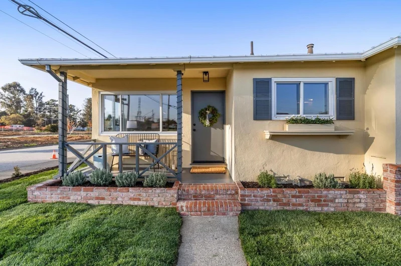 300 San Pablo Avenue, Millbrae, CA, United States. - Photo 7