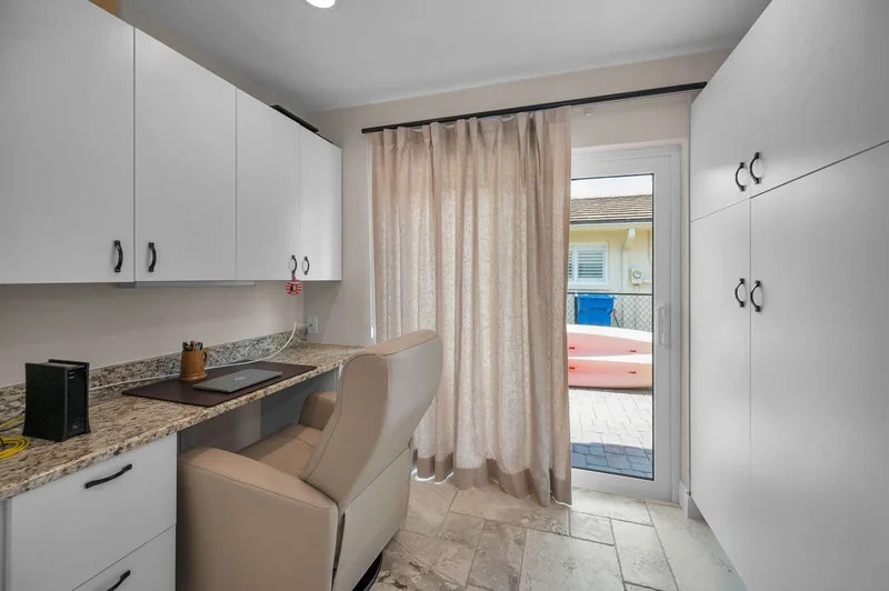 2057 Kansas Ave NE, St Petersburg, FL 33703, St. Petersburg, Florida, United States. - Photo 42