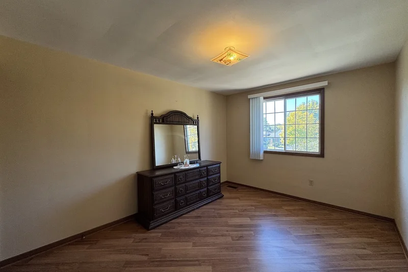 10 Bullocks Corners, St. Catharines, ON L2M 6W8, St. Catharines, Ontario, Canada. - Photo 31