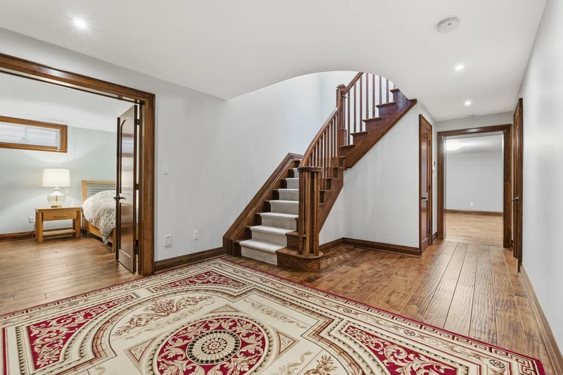 334 Belvenia Rd, Burlington, ON L7L 2G6, Canada, Burlington, Ontario, Canada. - Photo 42