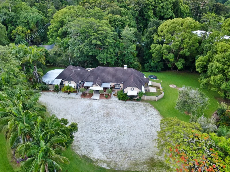 Currumbin Creek Road, City of Gold Coast, Australia. - Photo 15