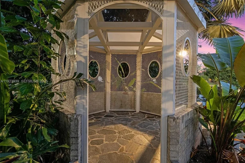 11155 SW 40th St, Davie, FL, 33328, USA, Davie, Florida, United States. - Photo 46