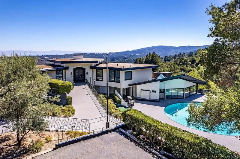 835 La Honda Road, Emerald Hills, California, United States. - Photo 15
