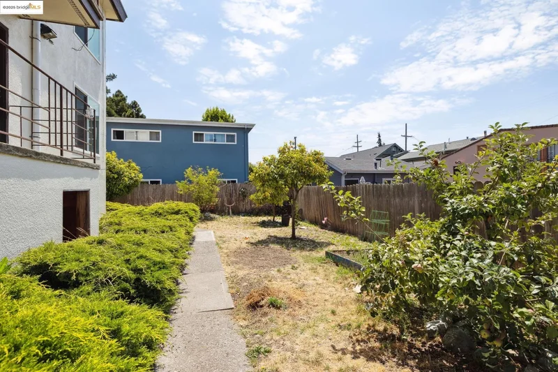 1612 Parker St, Berkeley, California, United States. - Photo 10
