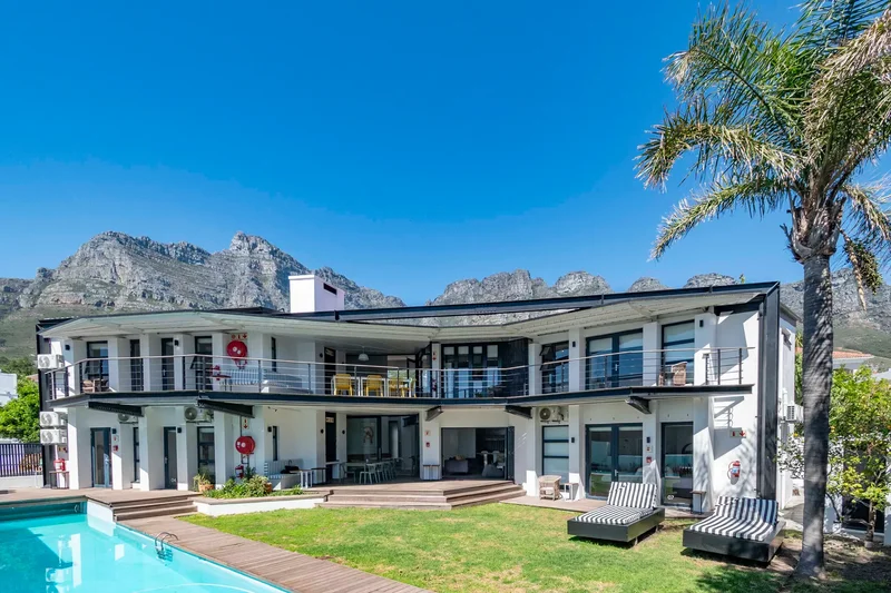 Spectacular 13 Bedroom Freehold in Camps Bay