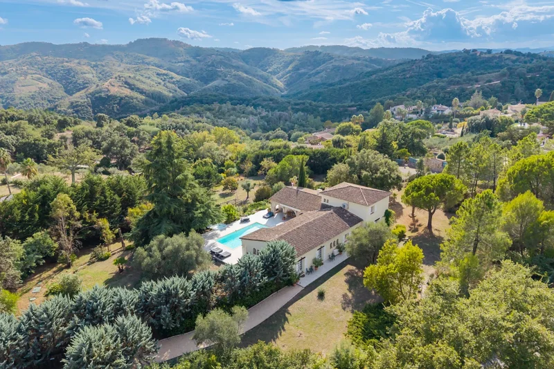 PEYMEINADE, U 06530, Peymeinade, Provence-Alpes-Côte d'Azur, France. - Photo 16