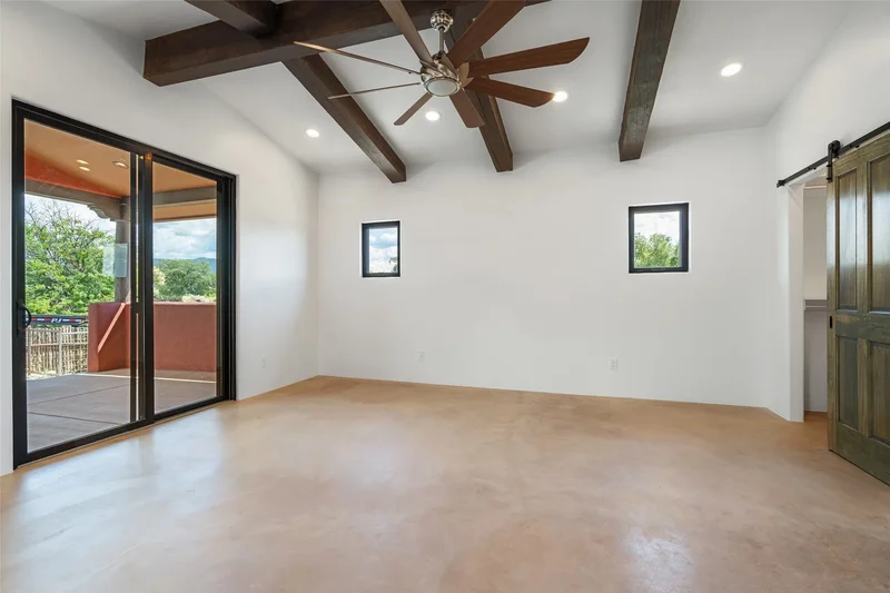 126 Caminito Montano, Santa Fe, NM 87501, Santa Fe, New Mexico, United States. - Photo 26