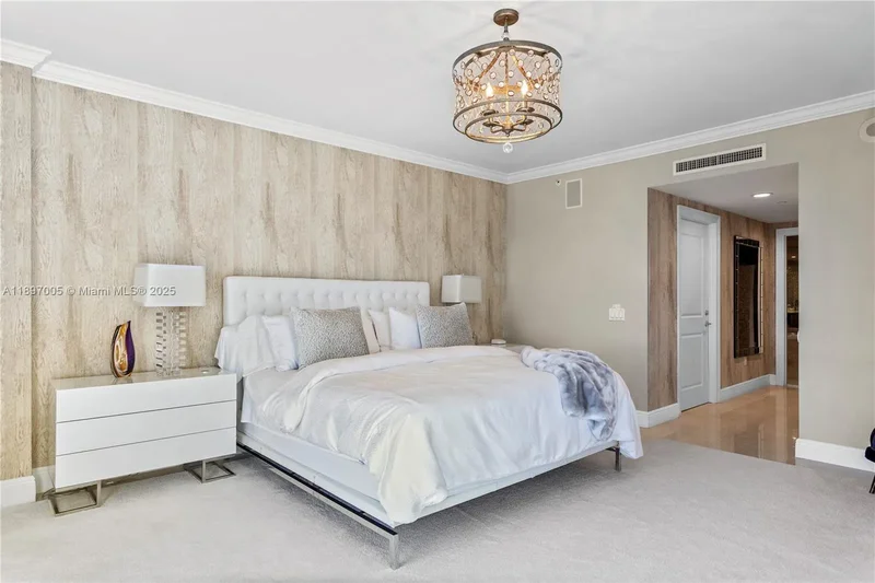 6000 Island Blvd, Golden Beach, Florida, United States. - Photo 29