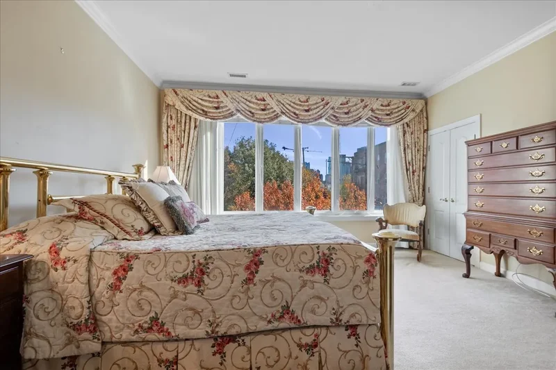 658 N Green Street, Chicago, Illinois, United States. - Photo 5