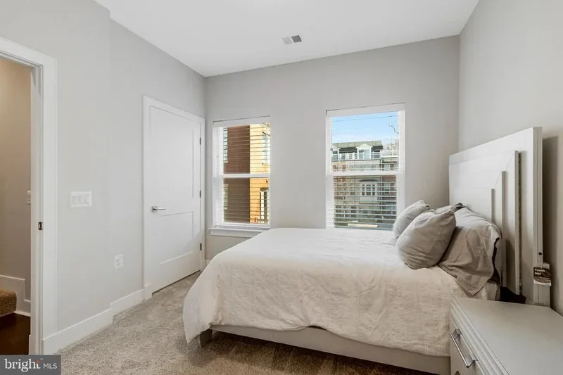10326 GROSVENOR PL PLACE, NORTH BETHESDA, MD 20852, North Bethesda, Virginia, United States. - Photo 15