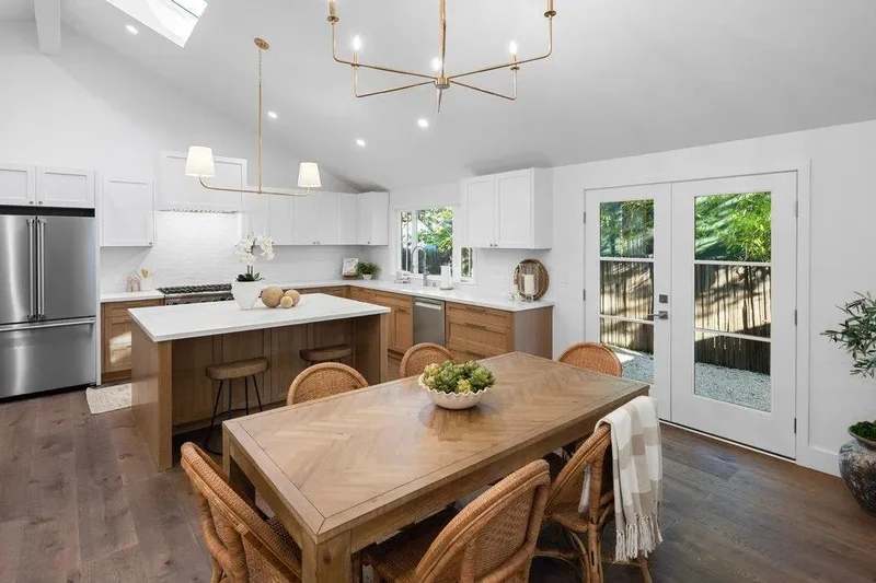 1010 Ringwood Avenue, Menlo Park, California, United States. - Photo 9