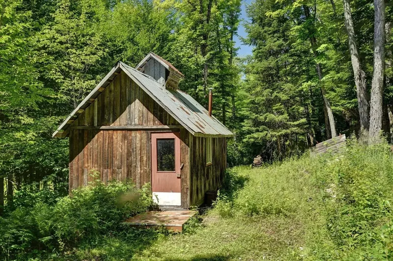 10 Ch. du Lac-Caché, La Macaza, Quebec, Canada. - Photo 44