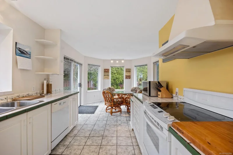 317 Quarry Rd, Comox, British Columbia, Canada. - Photo 36