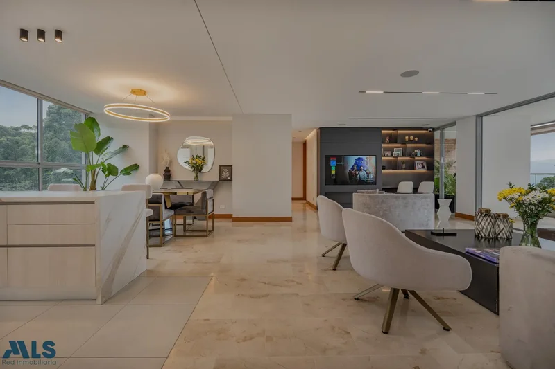 Exclusive apartment