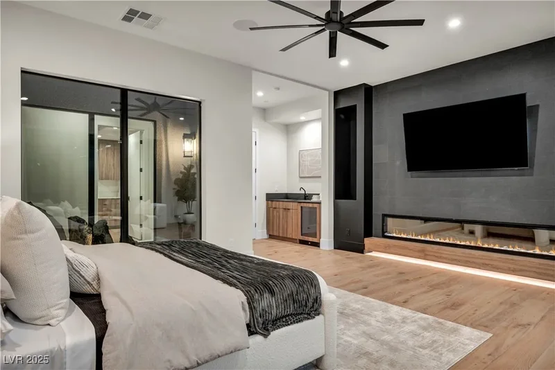4337 Cameron Brook Court, Las Vegas, Nevada, United States. - Photo 17