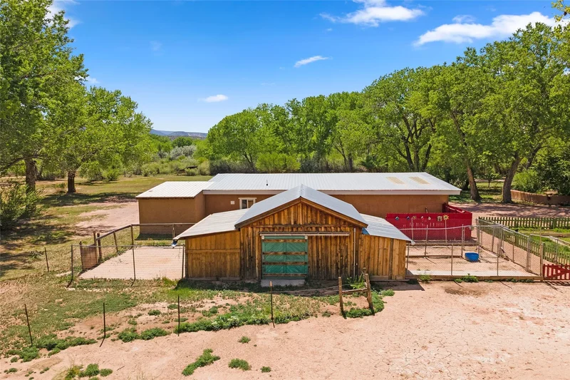 71 County Road 155, Abiquiu, NM 87510, Medanales, New Mexico, United States. - Photo 31