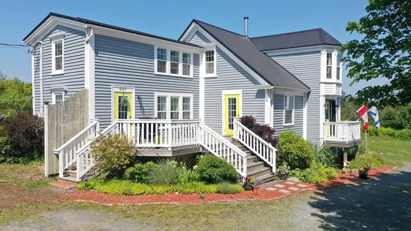 Historic Features and Modern Amenities