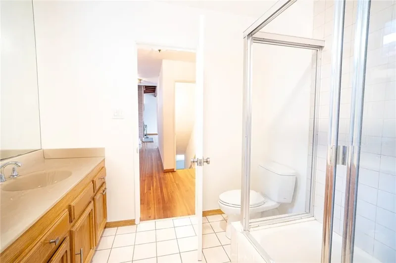 8428 Hollywood Boulevard, Los Angeles, CA 90069, Los Angeles, California, United States. - Photo 3