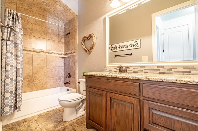 3526 Abes Landing Drive, Granbury, TX 76049, Granbury, Texas, United States. - Photo 4