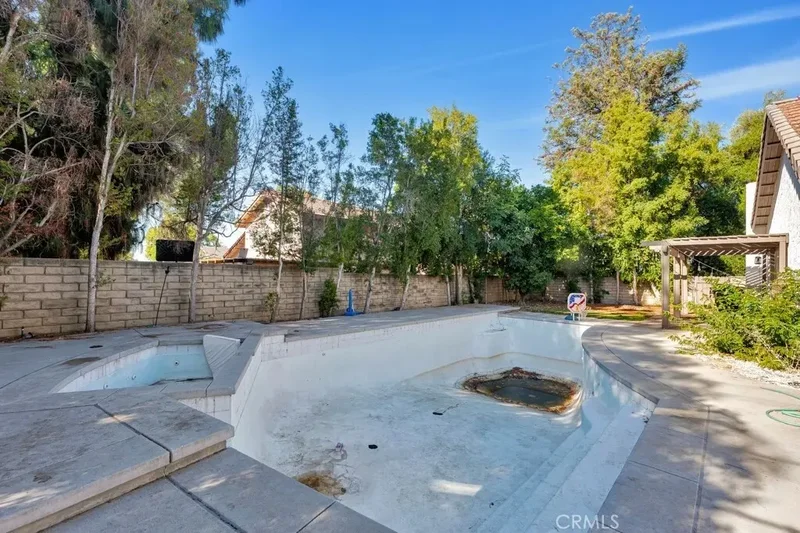 10122 Jovita Avenue, Los Angeles, California, United States. - Photo 31