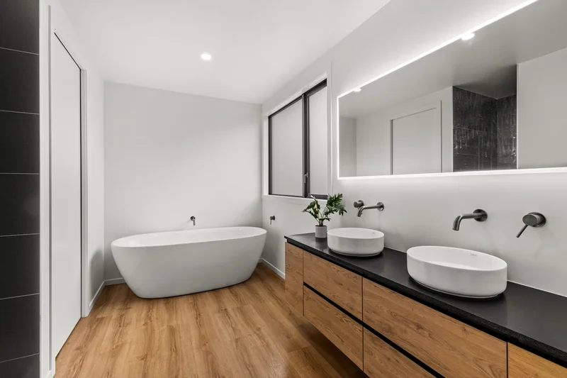 87 Oak Road Poraiti, Napier, HKB 4112, Napier, Hawke's Bay, New Zealand. - Photo 5