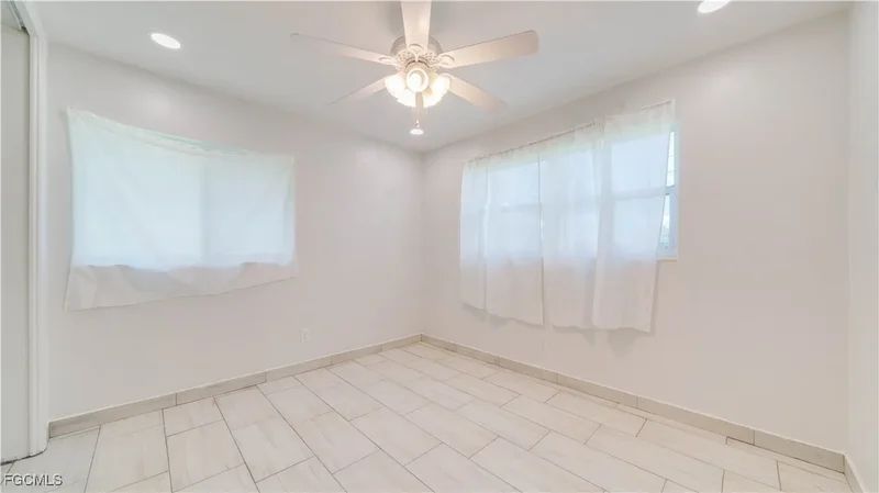 5343 Mayfair Court, Cape Coral, Fl, 33904