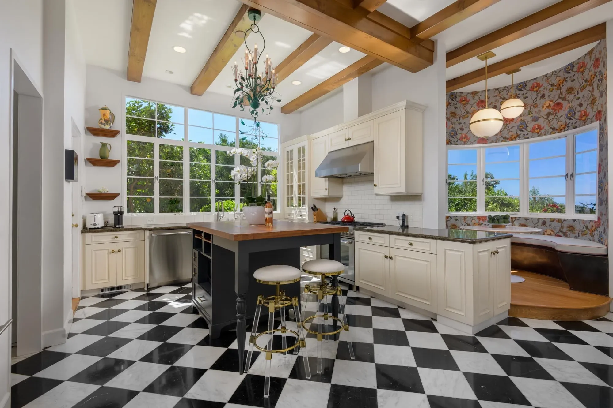 7200 Casitas Pass Road, Carpinteria, California, United States. - Photo 5