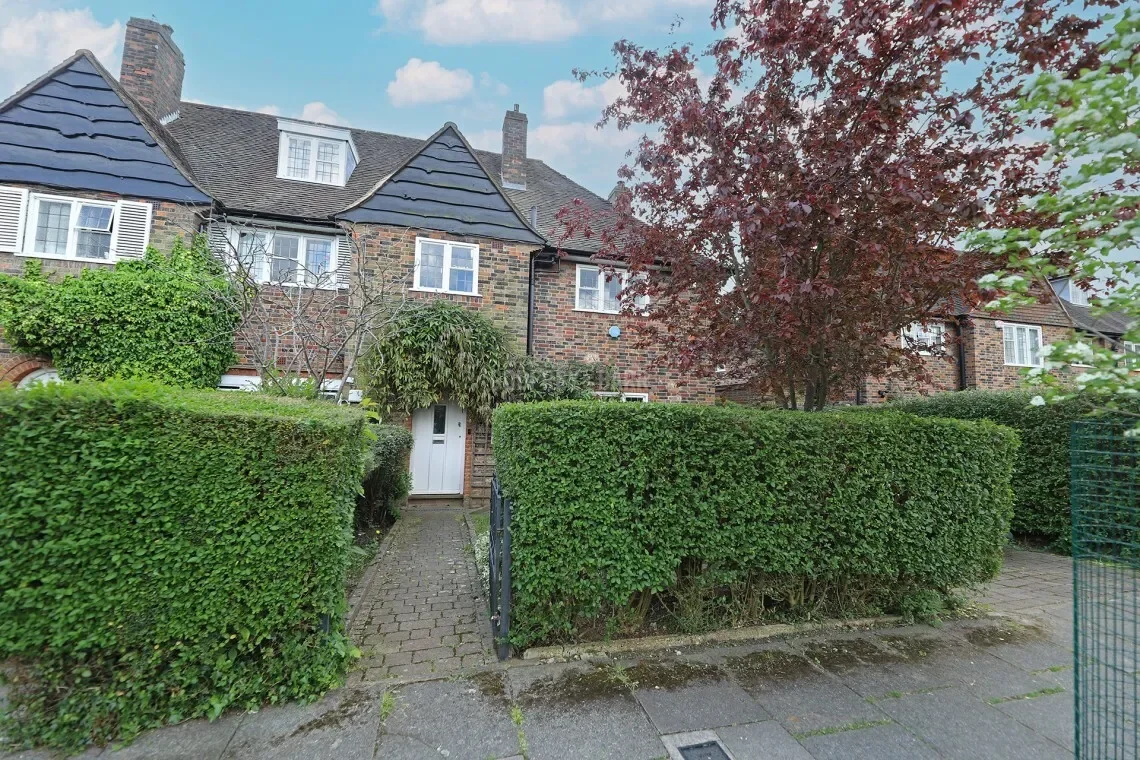 Brim Hill Hampstead Garden Suburb N2, London, England, United Kingdom. - Photo 6