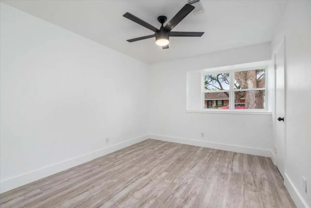 Gallery photo 7