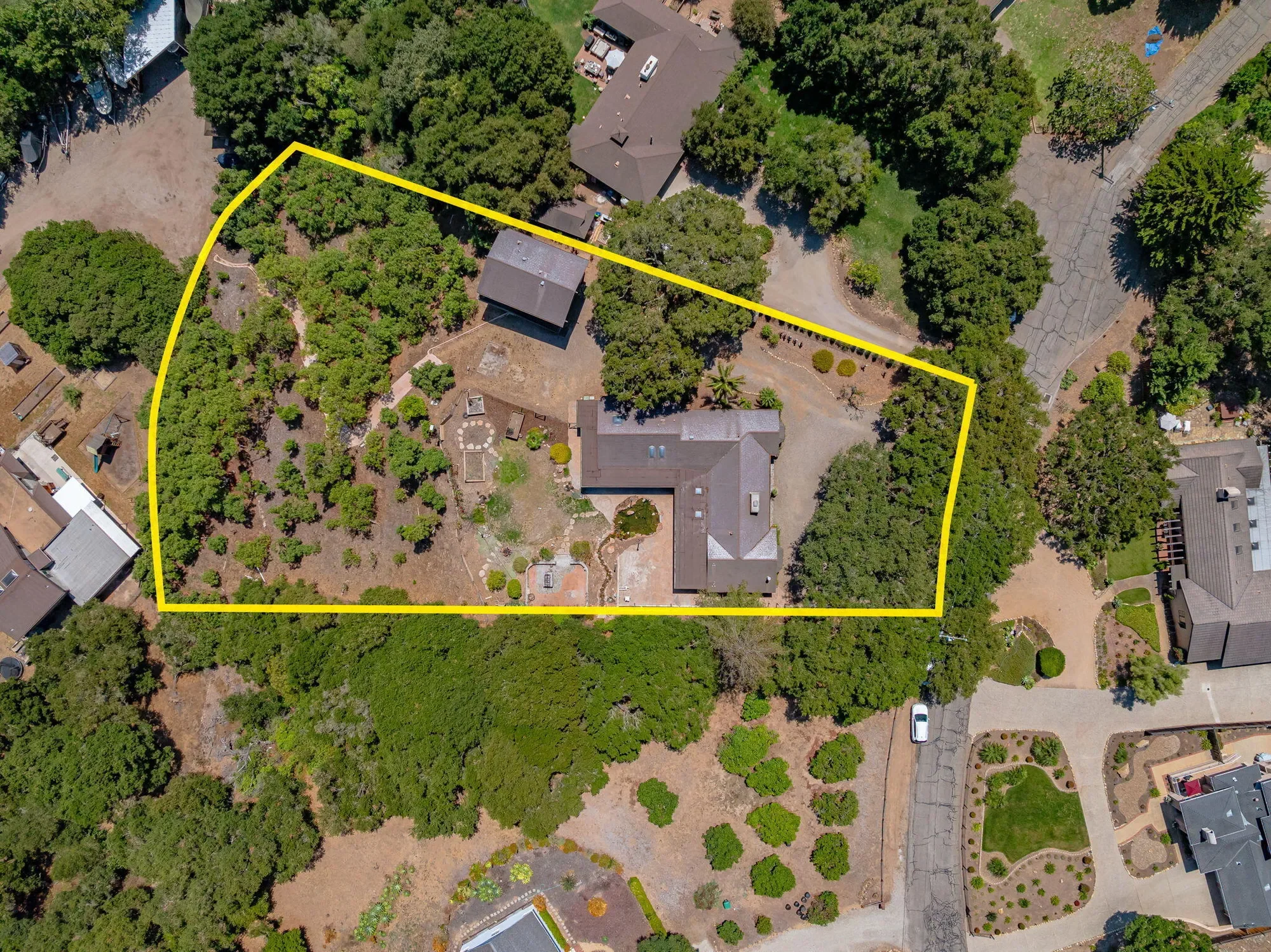 3520 La Entrada, Santa Barbara, California, United States. - Photo 31