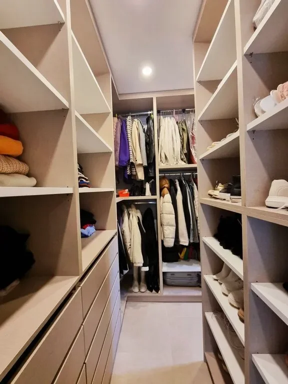 Gallery photo 8