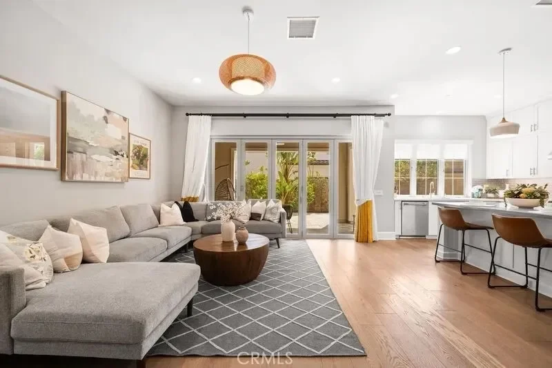 90 Rockinghorse, Irvine, California, United States. - Photo 4