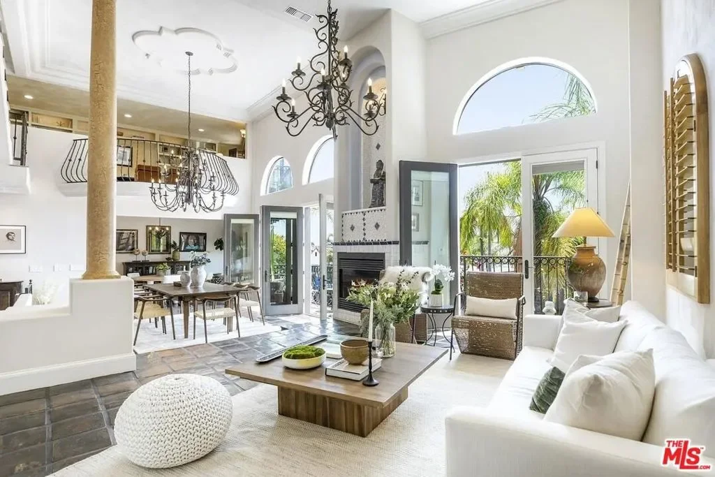 6383 Quebec Drive, Los Angeles, California, United States. - Photo 4