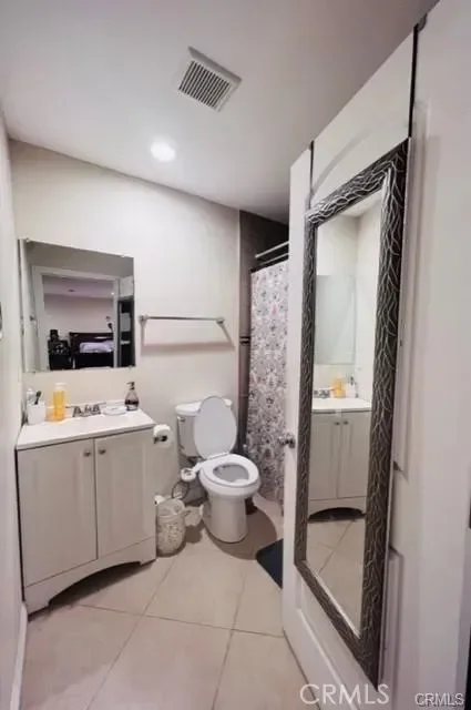20802 Pioneer Boulevard, Lakewood, California, United States. - Photo 20