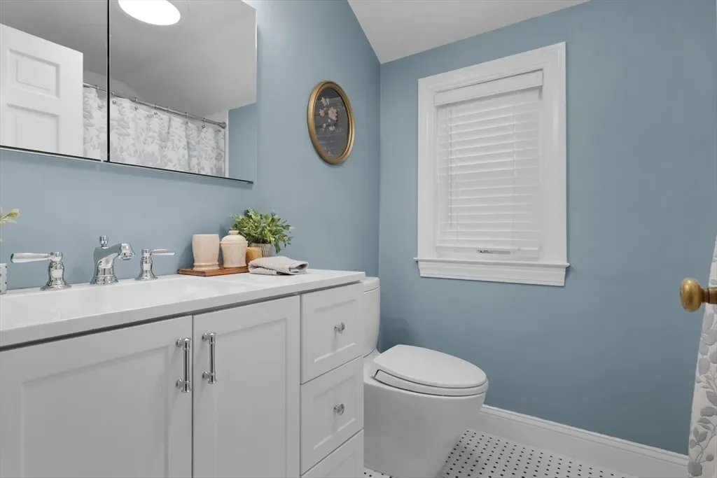 2 Longfellow Rd, Wellesley, Massachusetts, United States. - Photo 4