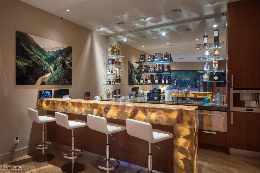 55 Skybird Court, Las Vegas, Nevada, United States. - Photo 3