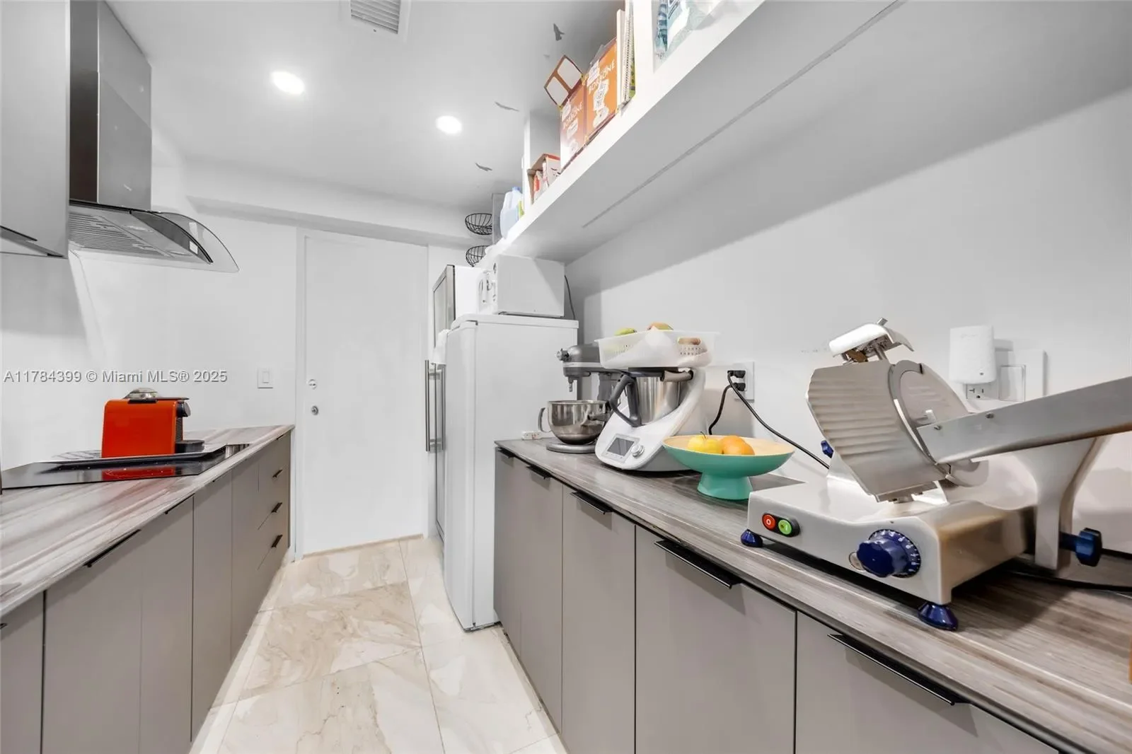 1141 NE 90th St, Miami, FL 33138, Miami, Florida, United States. - Photo 39