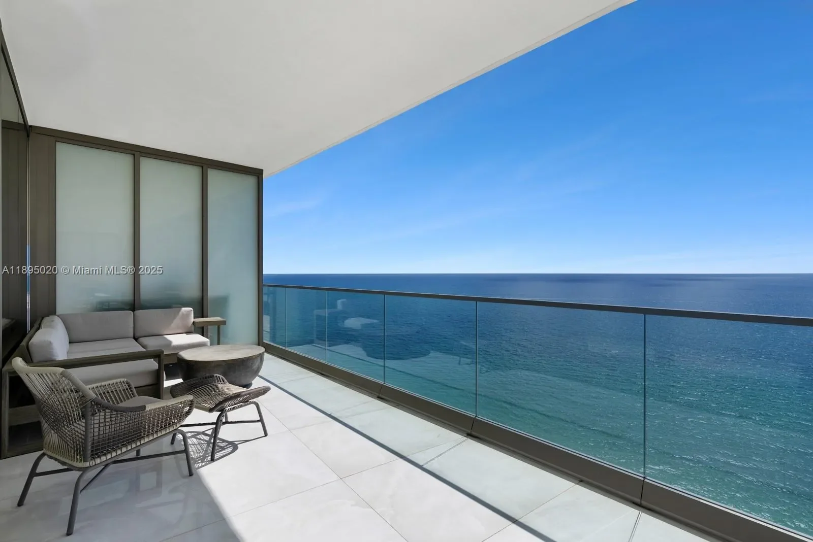 18975 Collins Ave 2101, Golden Beach, Florida, United States. - Photo 16
