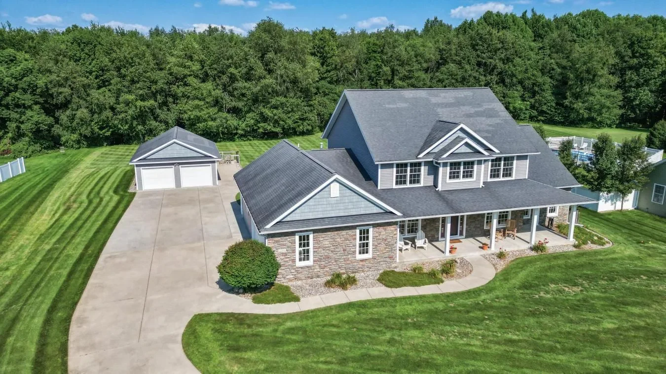 3700 Oakharbor Street, Kalamazoo, Michigan, United States. - Photo 10