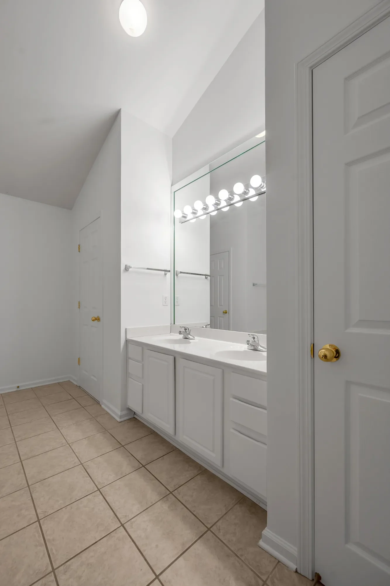 2105 Twain Ridge Drive, Lexington, KY 40514, Lexington, Kentucky, United States. - Photo 27