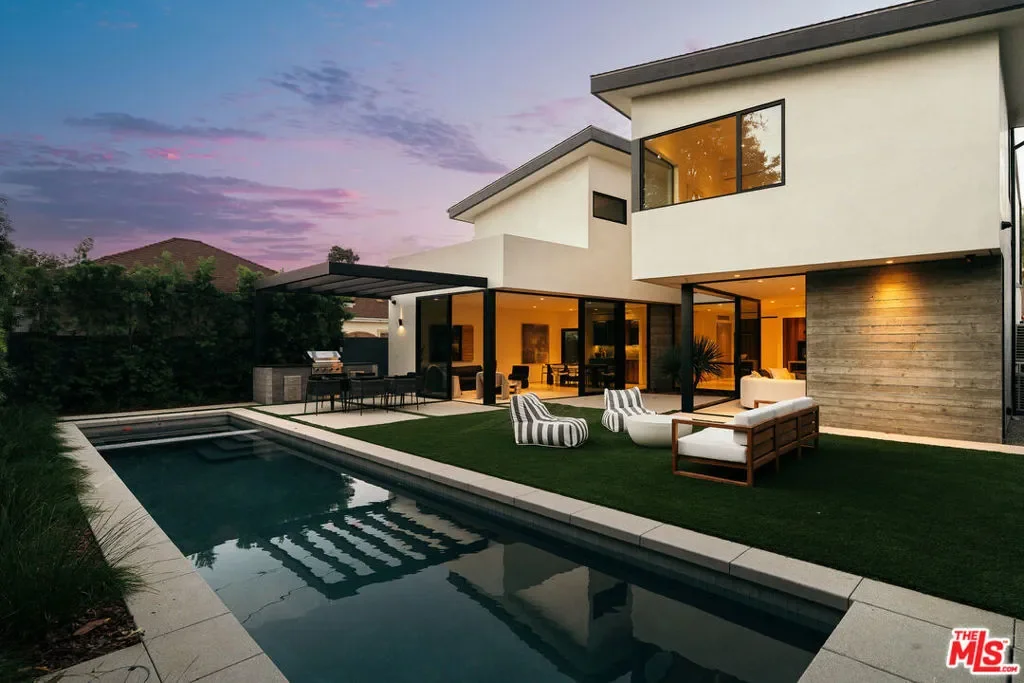 2831 Malcolm Avenue, Los Angeles, California, United States. - Photo 30