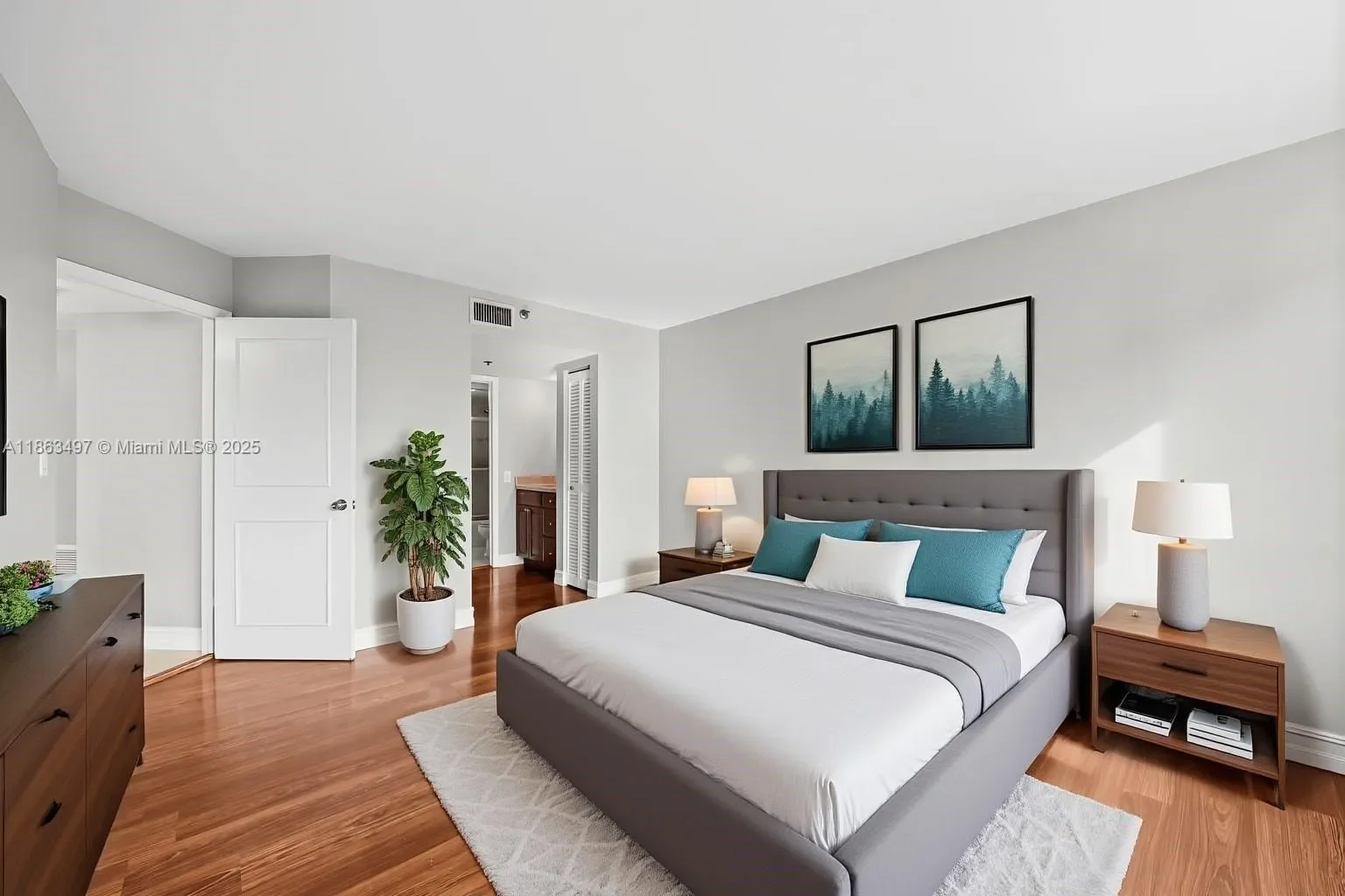 540 Brickell Key Dr, Miami, Florida, United States. - Photo 13