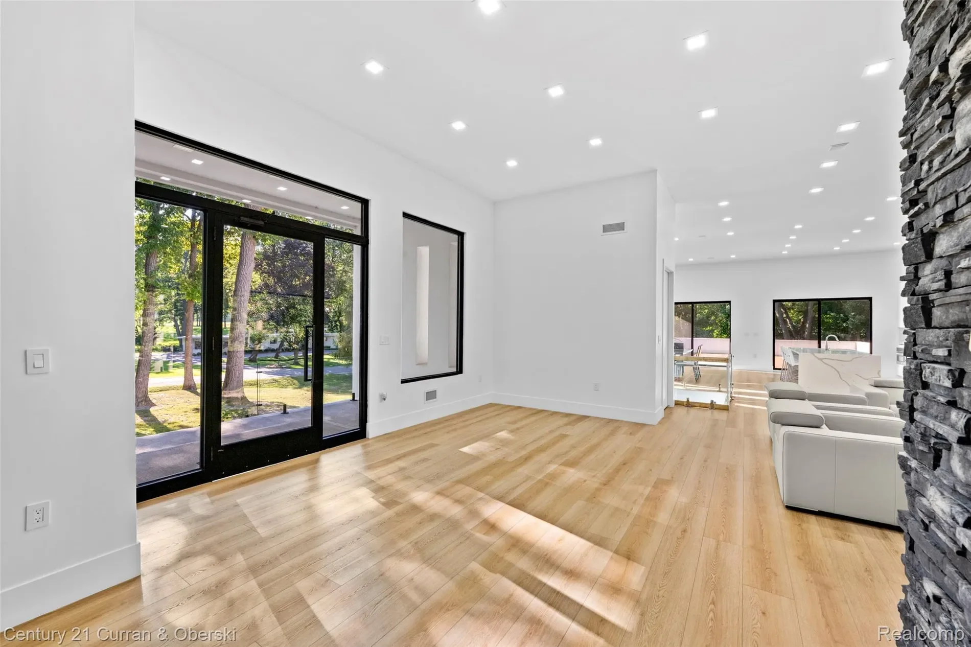 31685 Franklin Fairway Street, Farmington, MI 48334, Farmington Hills, Michigan, United States. - Photo 10