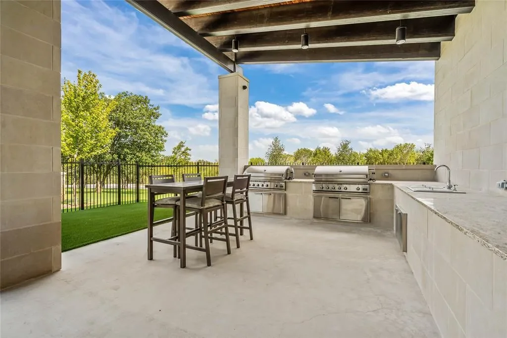 4540 Chablis Drive, Fort Worth, Texas, United States. - Photo 19