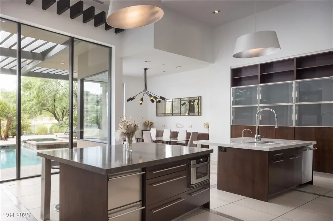 1501 Foothills Village Drive, Henderson, Nevada, United States. - Photo 5