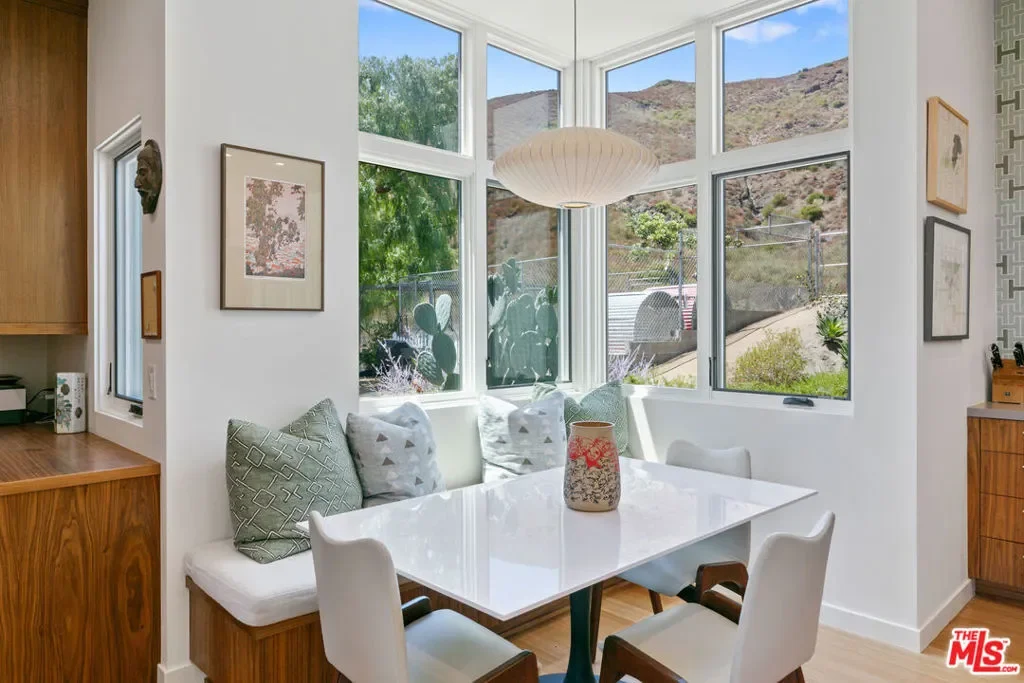 34067 Mulholland Highway, Malibu, California, United States. - Photo 33