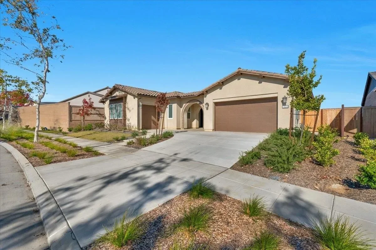 1023 Beaver Pond Loop, Madera, CA 93636, Madera, California, United States. - Photo 1