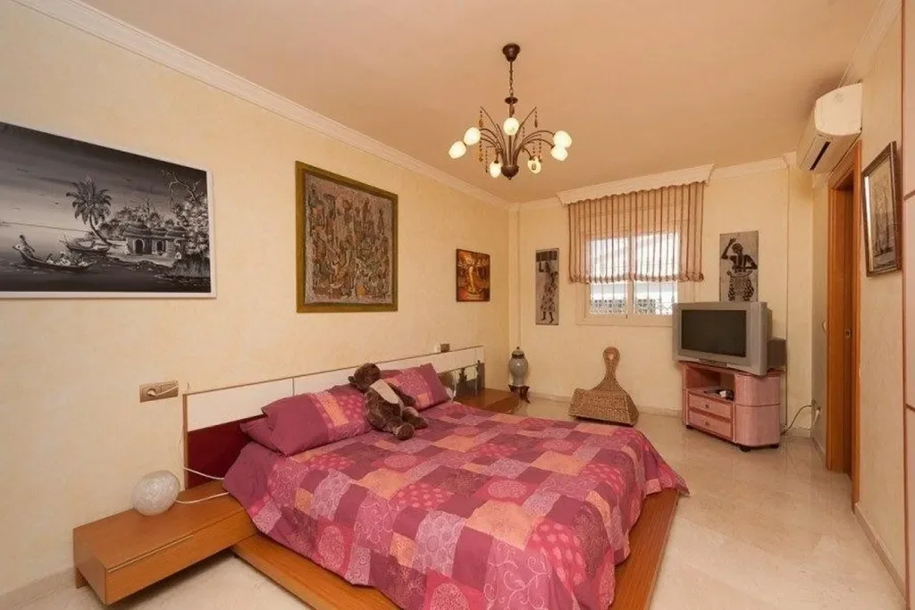Gallery photo 8