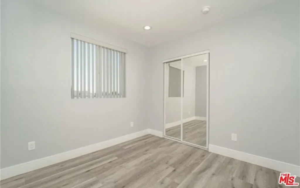 1348 E Vernon Avenue, Los Angeles, California, United States. - Photo 15